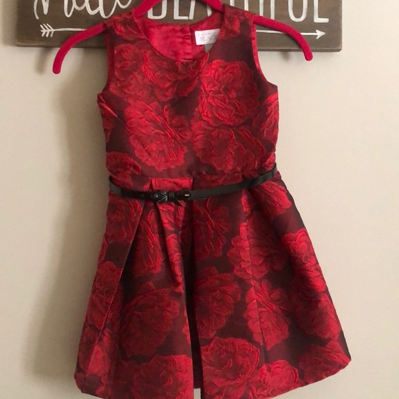 5t red dress